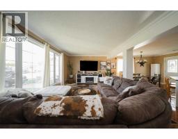 133 Whiteoak Garden, Fort Mcmurray, AB T9K1A7 Photo 18