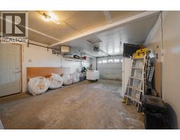 133 Whiteoak Garden, Fort Mcmurray, AB T9K1A7 Photo 48