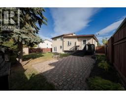 133 Whiteoak Garden, Fort Mcmurray, AB T9K1A7 Photo 43