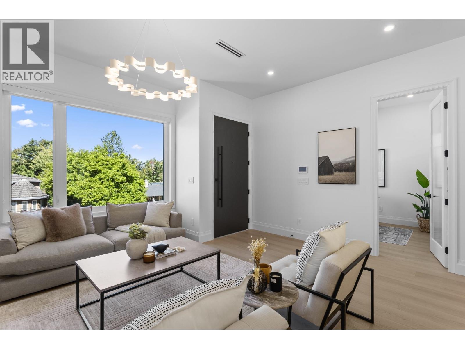 1 5459 FORGLEN DRIVE, Burnaby - Image 1