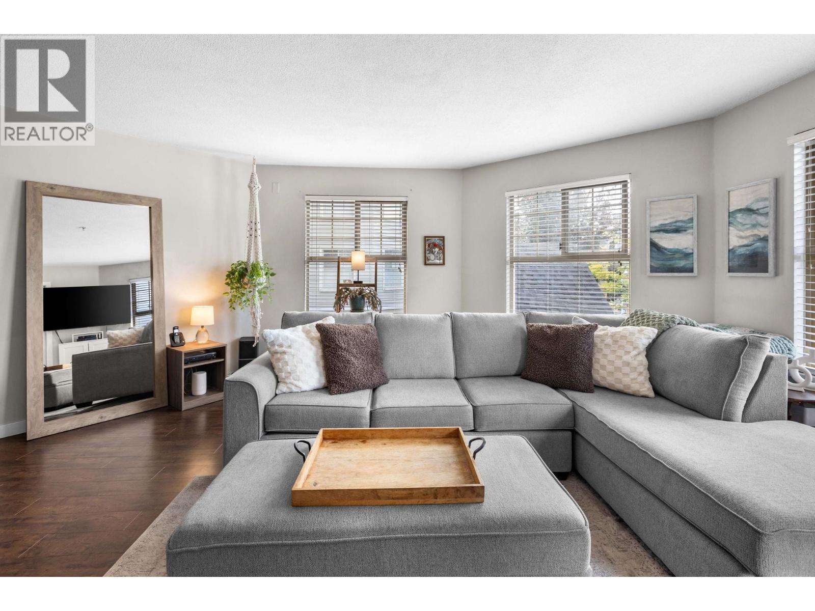 201 215 TWELFTH STREET, New Westminster