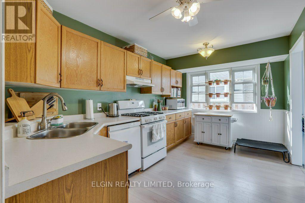 27 CARRIE CRESCENT - Image 10