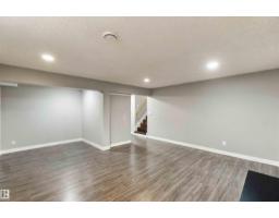 132 Londonderry Square Sq Nw, Edmonton, AB T5C3C4 Photo 46