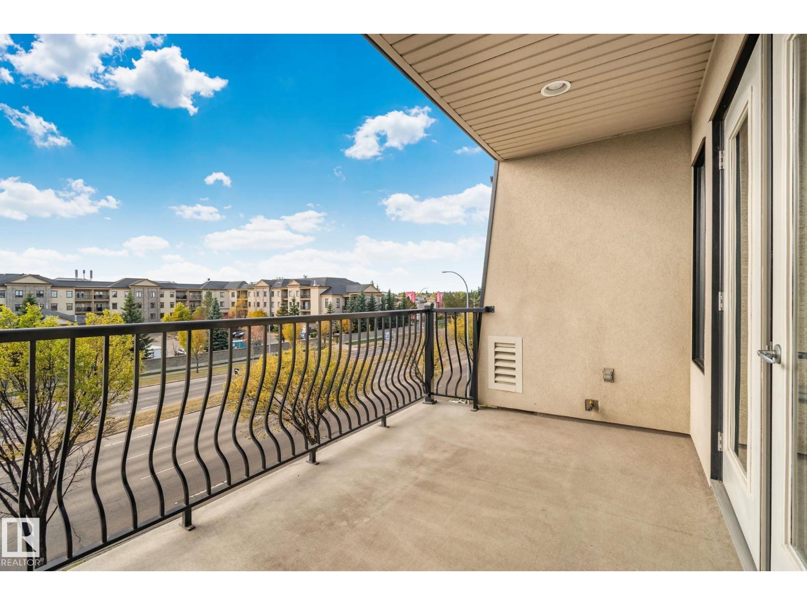 #413 1406 HODGSON WY NW - 28