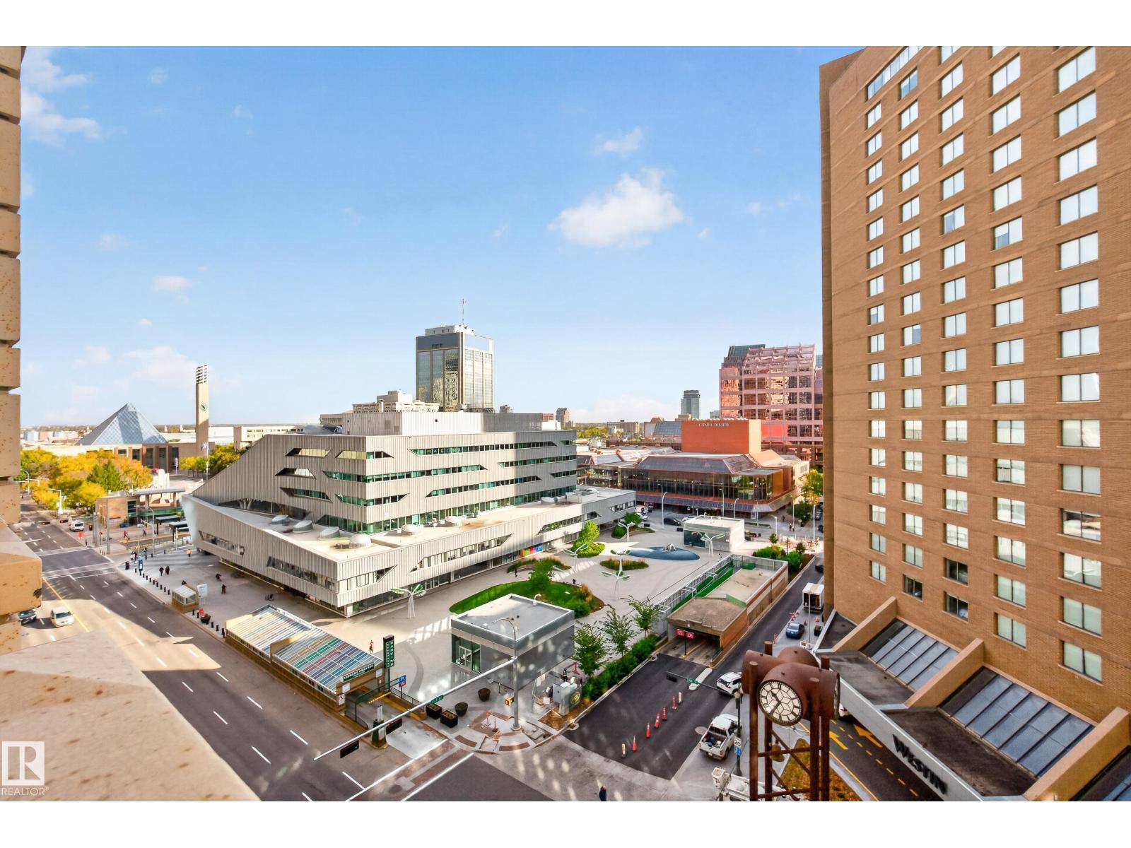 #806 10134 100 ST NW - Image 37