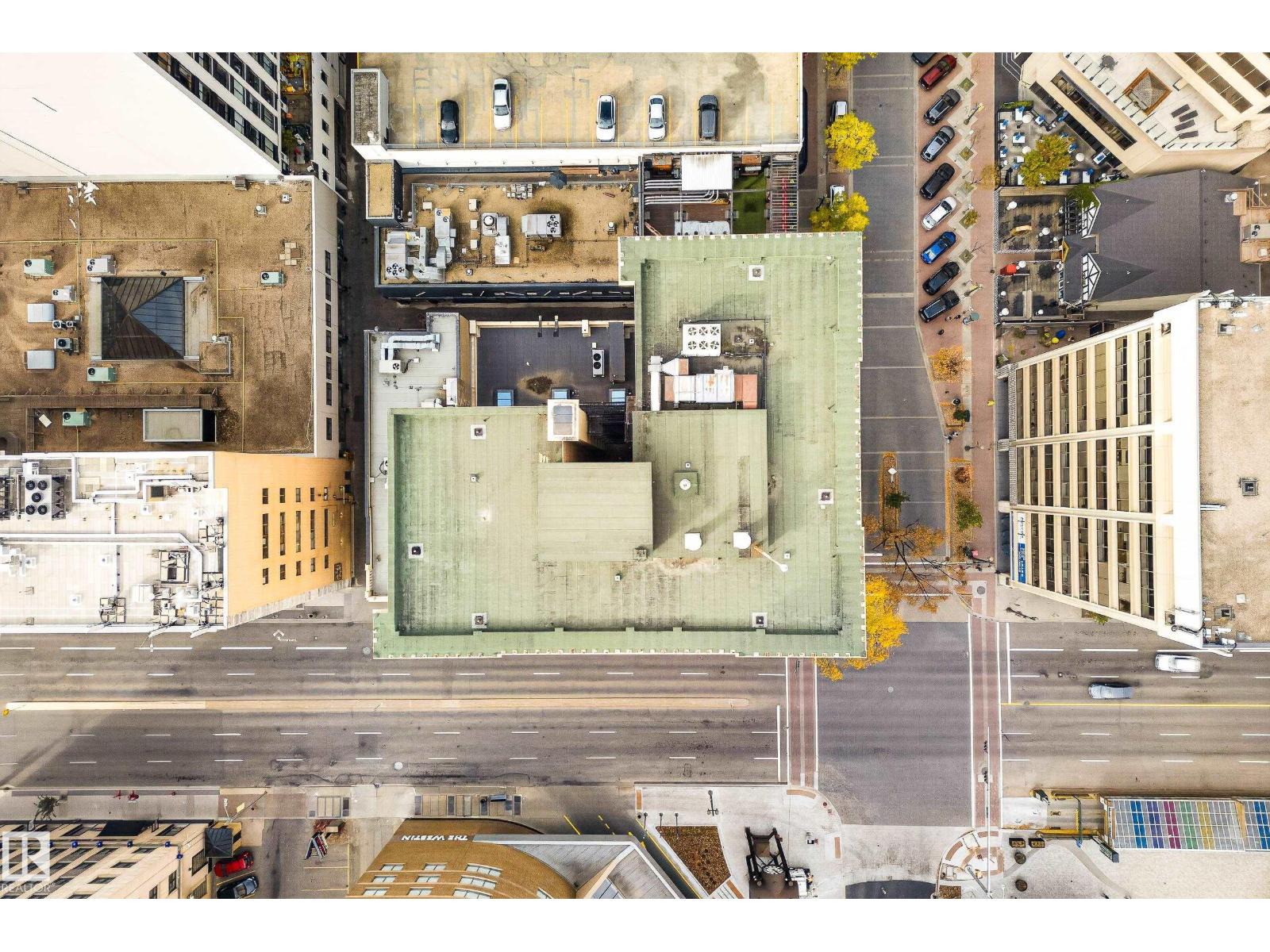 #806 10134 100 ST NW - Image 38