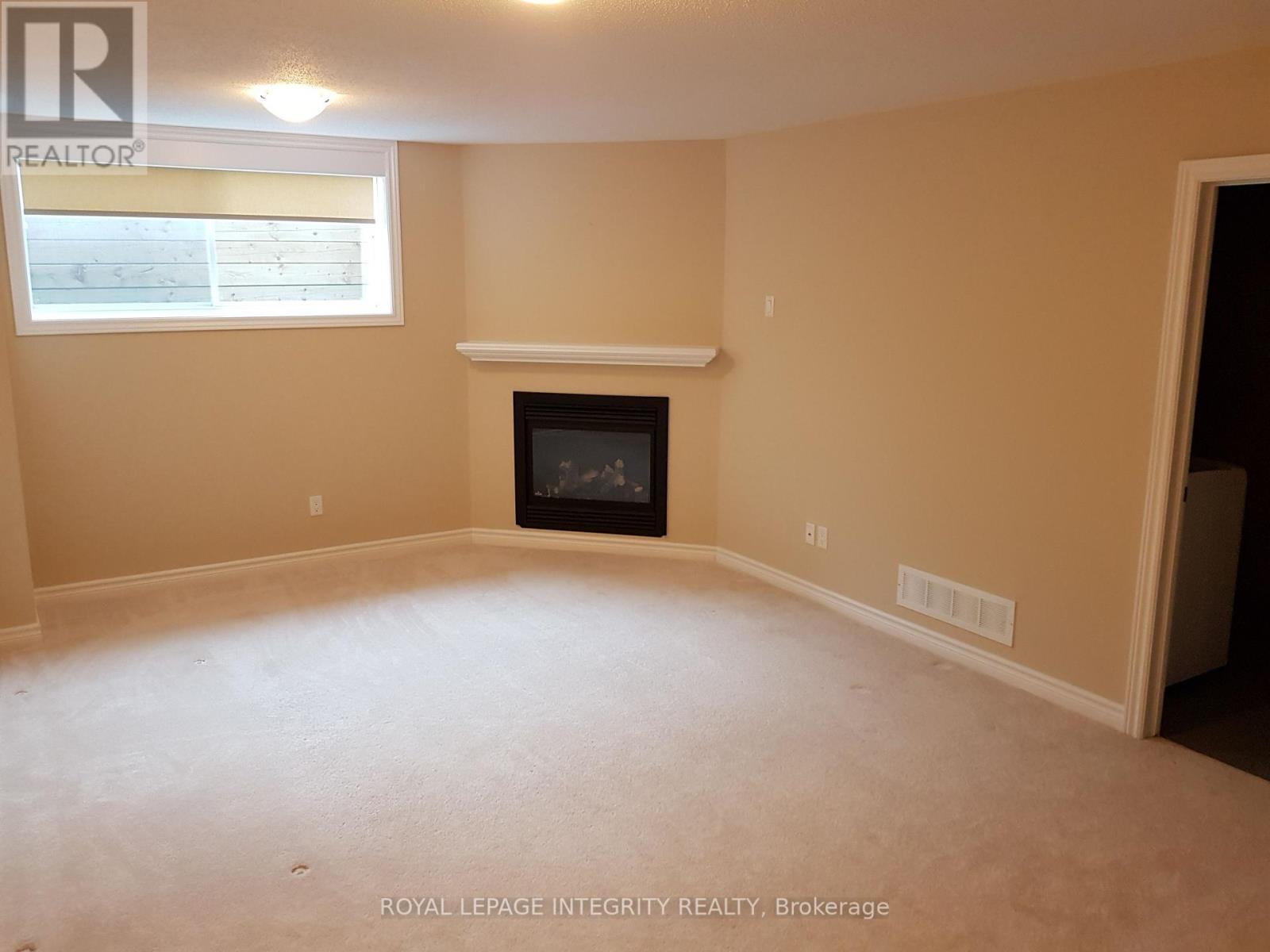 Commercial Properties for Rent in Ottawa – 348 TOURMALINE CRESCENT – By Peter Sagos - Image 17