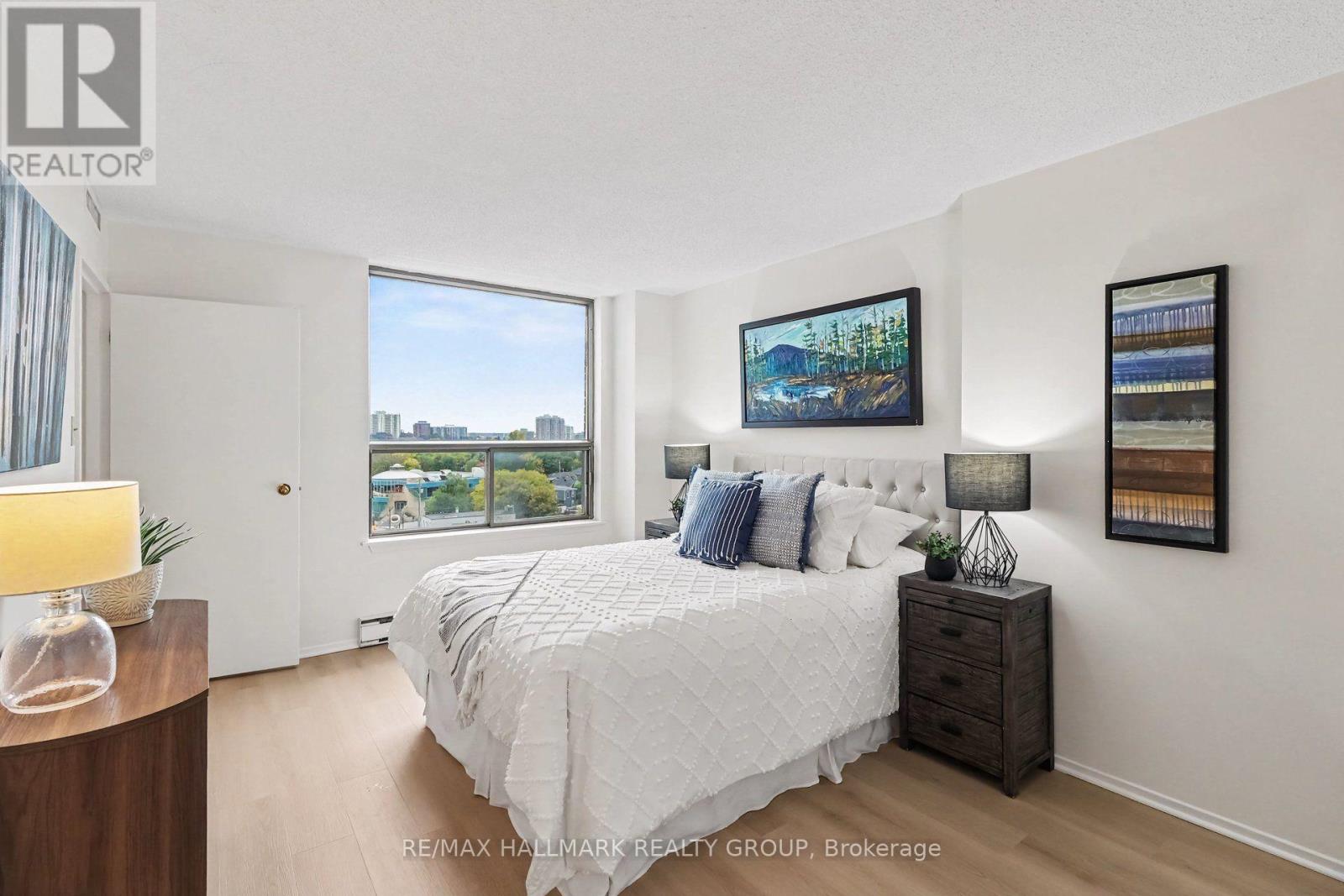 #902 200 LAFONTAINE AVENUE - 13