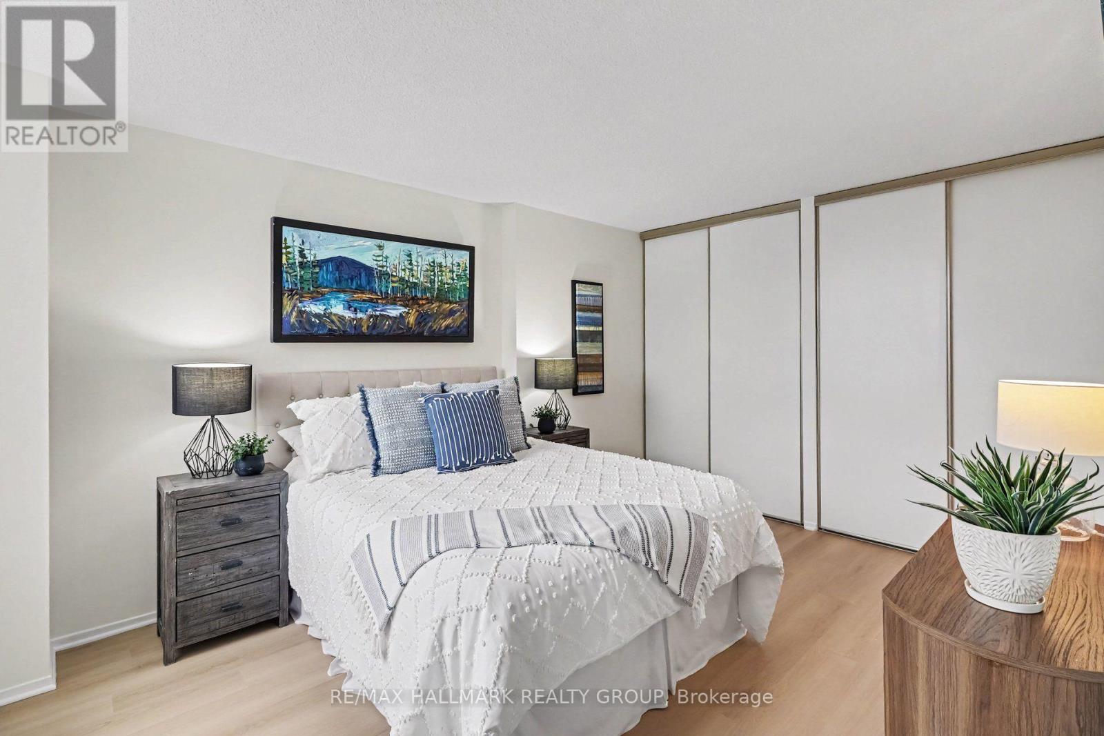 #902 200 LAFONTAINE AVENUE - 14