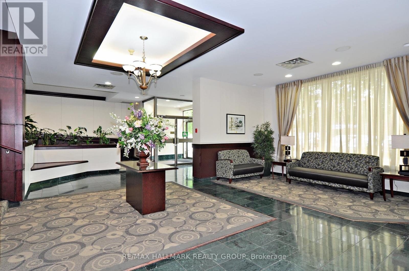 #902 200 LAFONTAINE AVENUE - 29