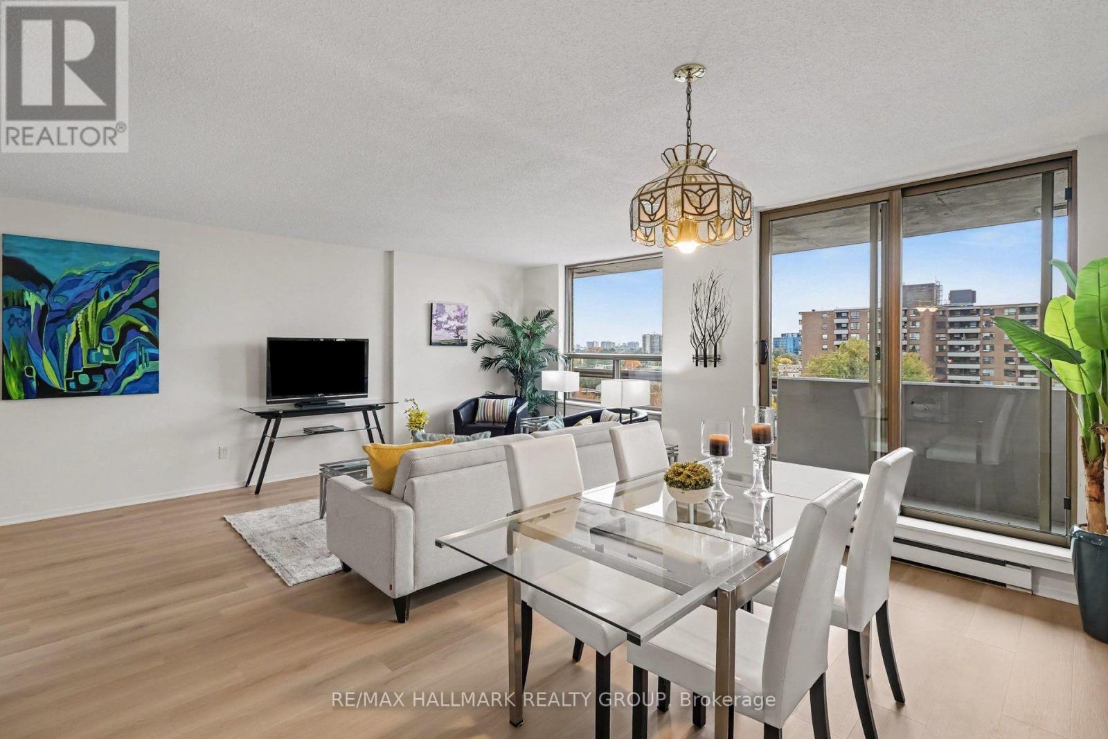 #902 200 LAFONTAINE AVENUE - 7