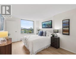 902 - 200 Lafontaine Avenue, Ottawa, ON K1L8K8 Photo 13