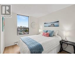 902 - 200 Lafontaine Avenue, Ottawa, ON K1L8K8 Photo 18