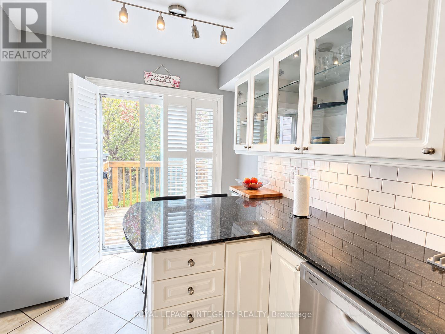 38 Redpath Drive — photo 10