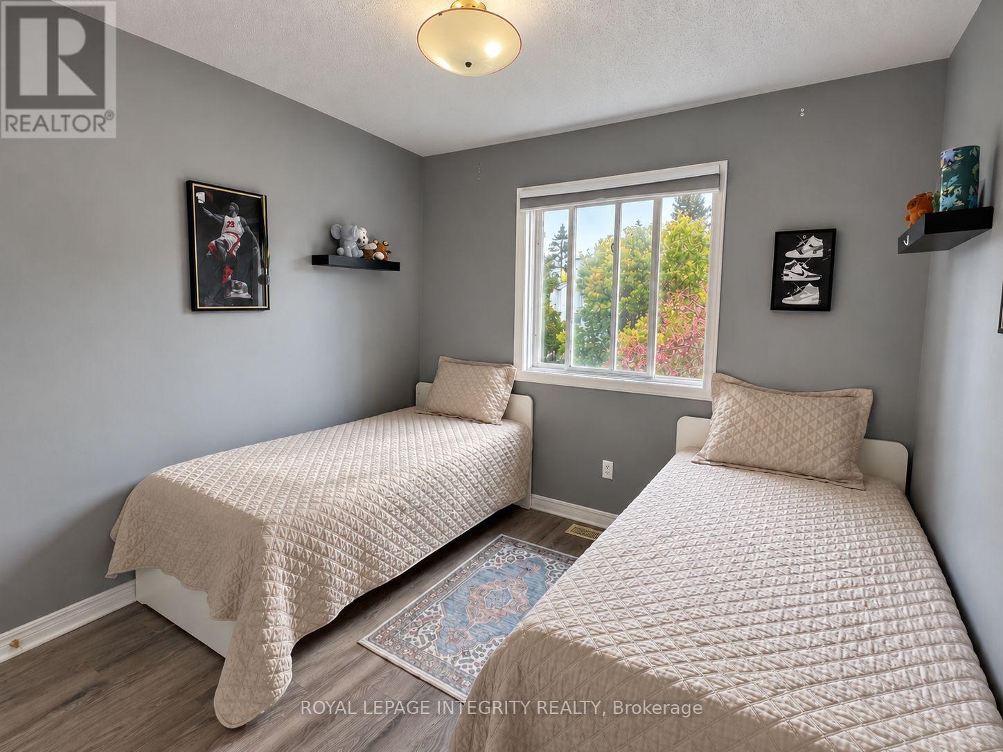 38 Redpath Drive — photo 17