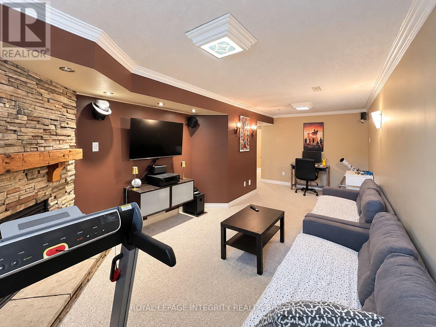 38 Redpath Drive — photo 21