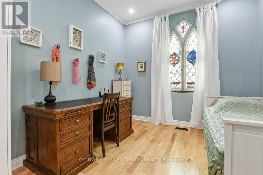 22 FIRST STREET - Image 27