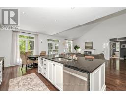 Kitchen - 701 Deertail Lane, Ottawa, ON K0A1L0 Photo 17