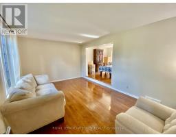2 Tunbridge Court, Ottawa, ON K2E7J8 Photo 7