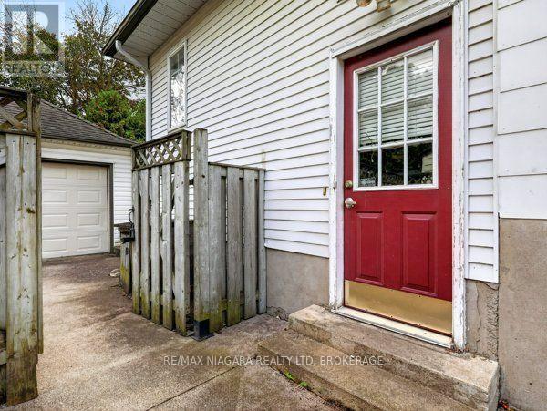 4758 RYERSON CRESCENT - 19