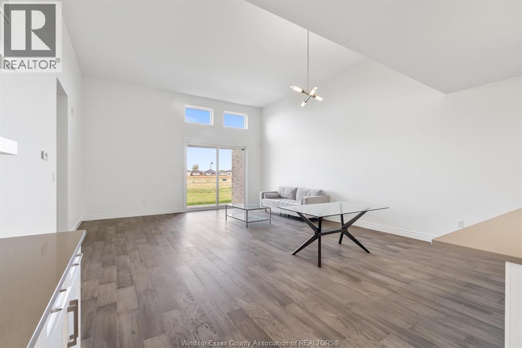 218 McLellan Avenue - 13