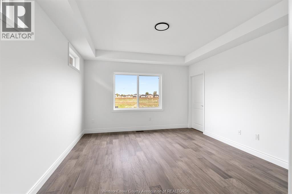 218 McLellan Avenue - 19