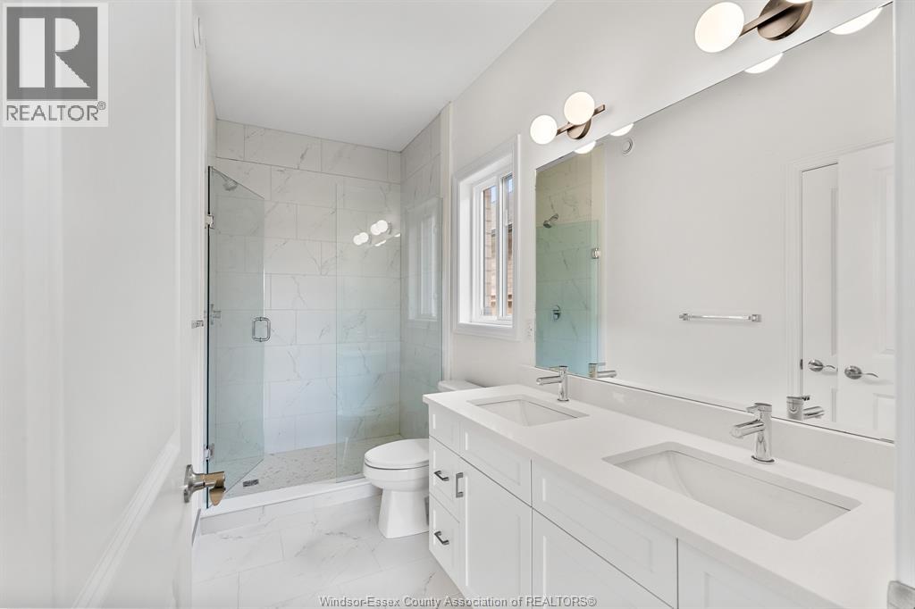 218 McLellan Avenue - 22