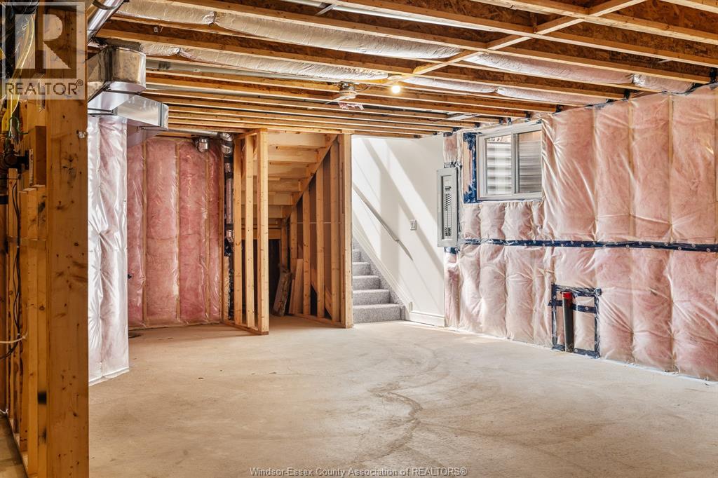 218 McLellan Avenue - 29