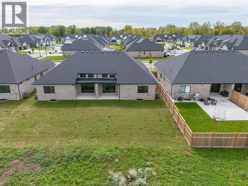 218 McLellan Avenue - 45