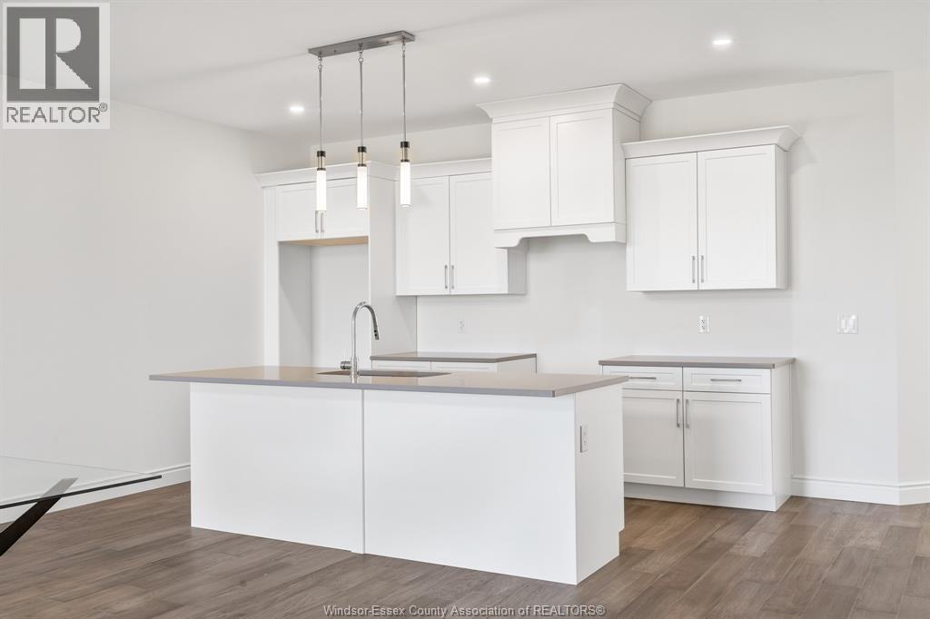 218 McLellan Avenue - 7