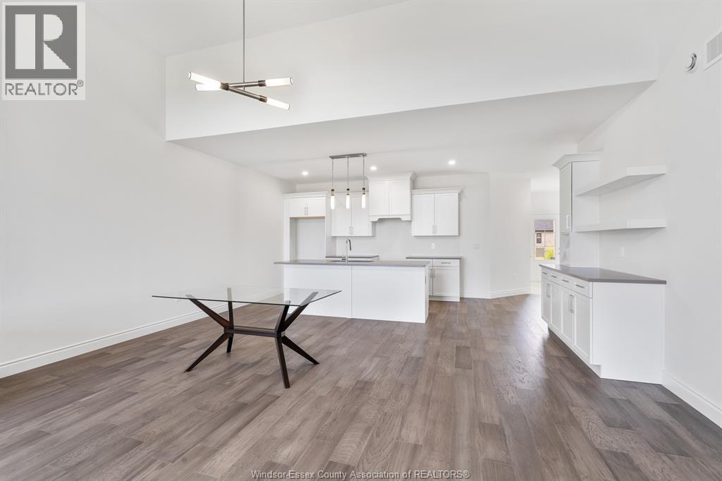 218 McLellan Avenue - 9