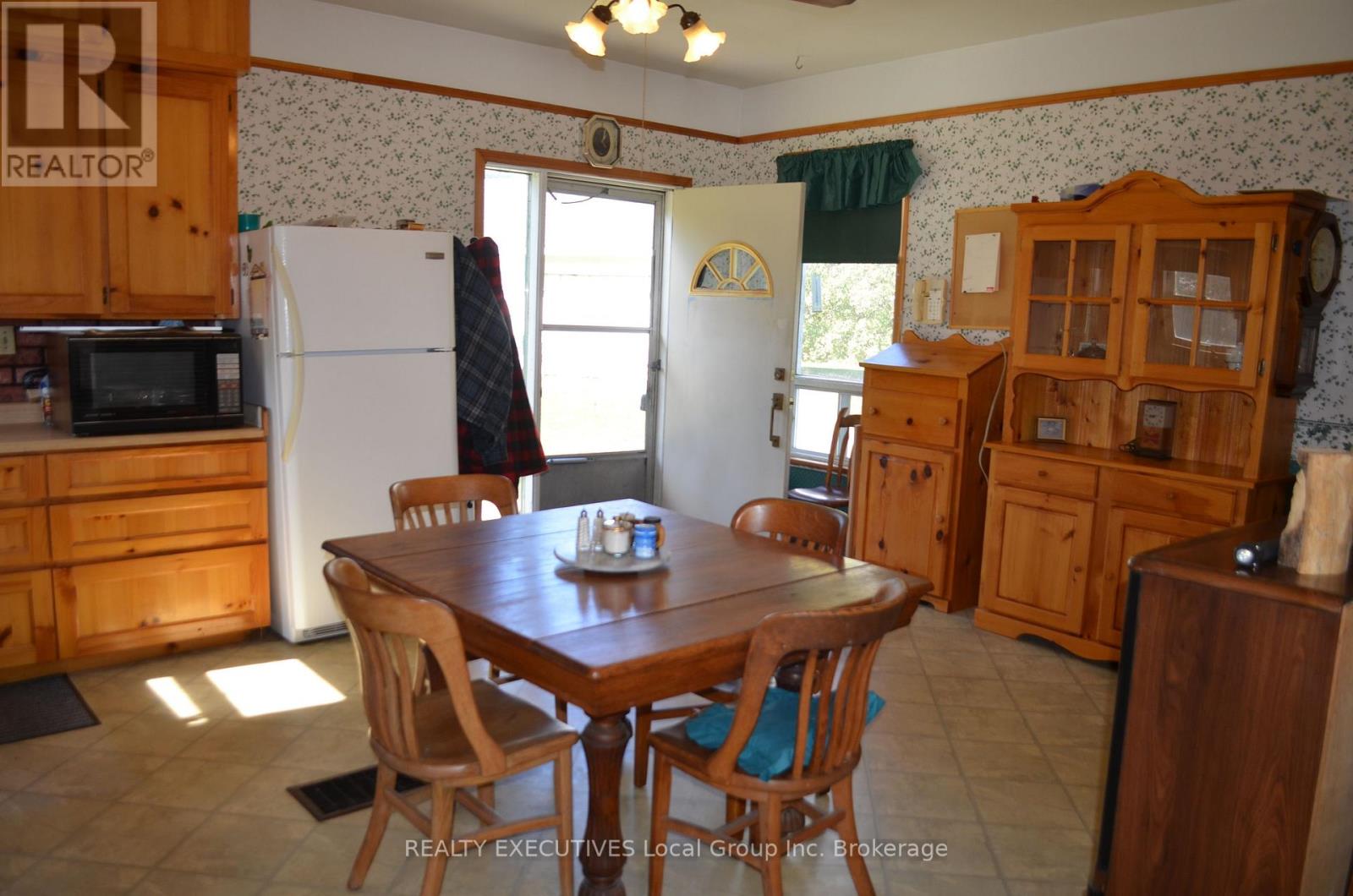 2 MILL STREET - Image 15