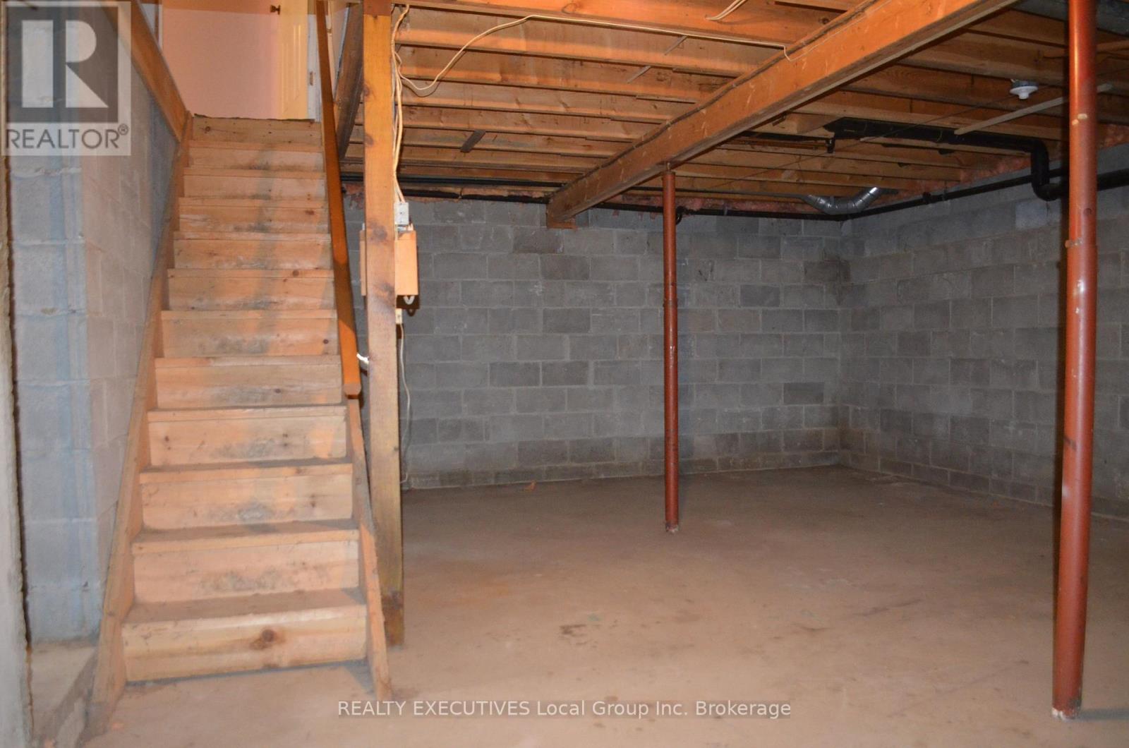 2 MILL STREET - Image 36