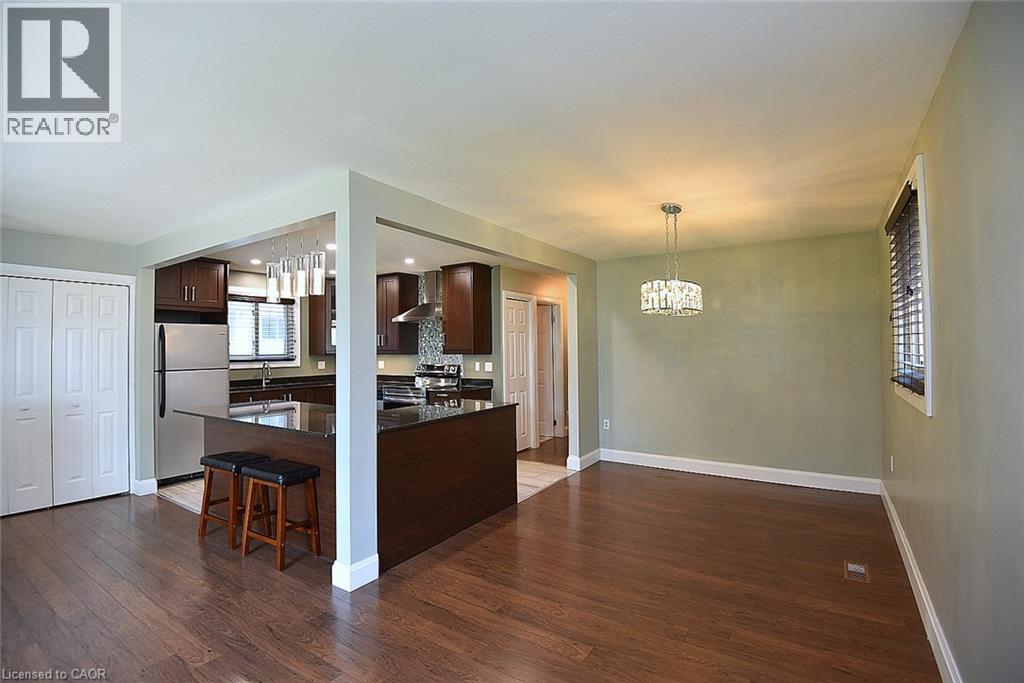 12 RAINHAM Street - 13