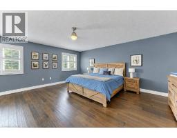 31 Elmbank Trail, Kitchener, ON N2R0B3 Photo 34