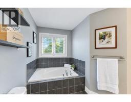 31 Elmbank Trail, Kitchener, ON N2R0B3 Photo 40