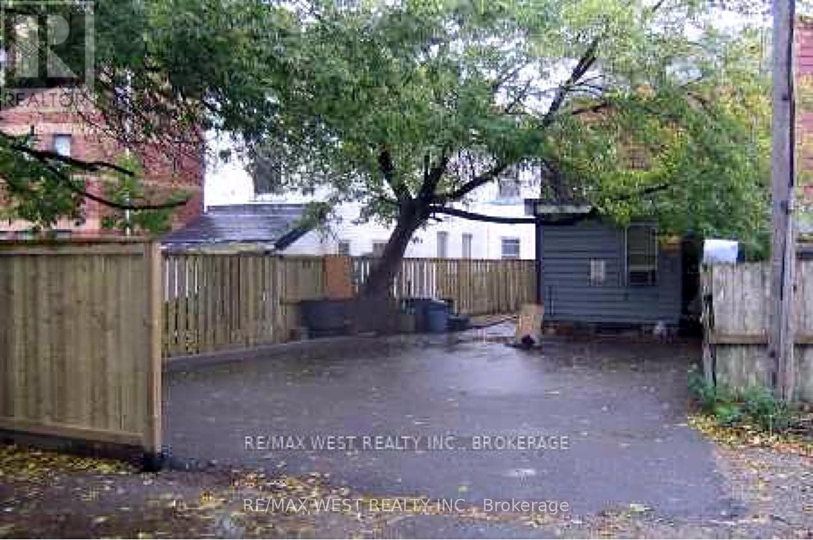 124 BALDWIN STREET - 14