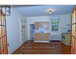 124 Baldwin Street, Toronto, ON M5T1L6 Photo 12