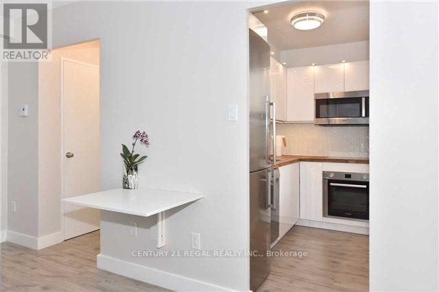 #1107 30 GLOUCESTER STREET - 11