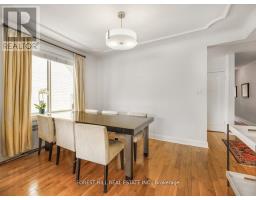 Family room - 2nd & 3rd Floor - 14b Glenview Avenue, Toronto, ON M4R1P6 Photo 6