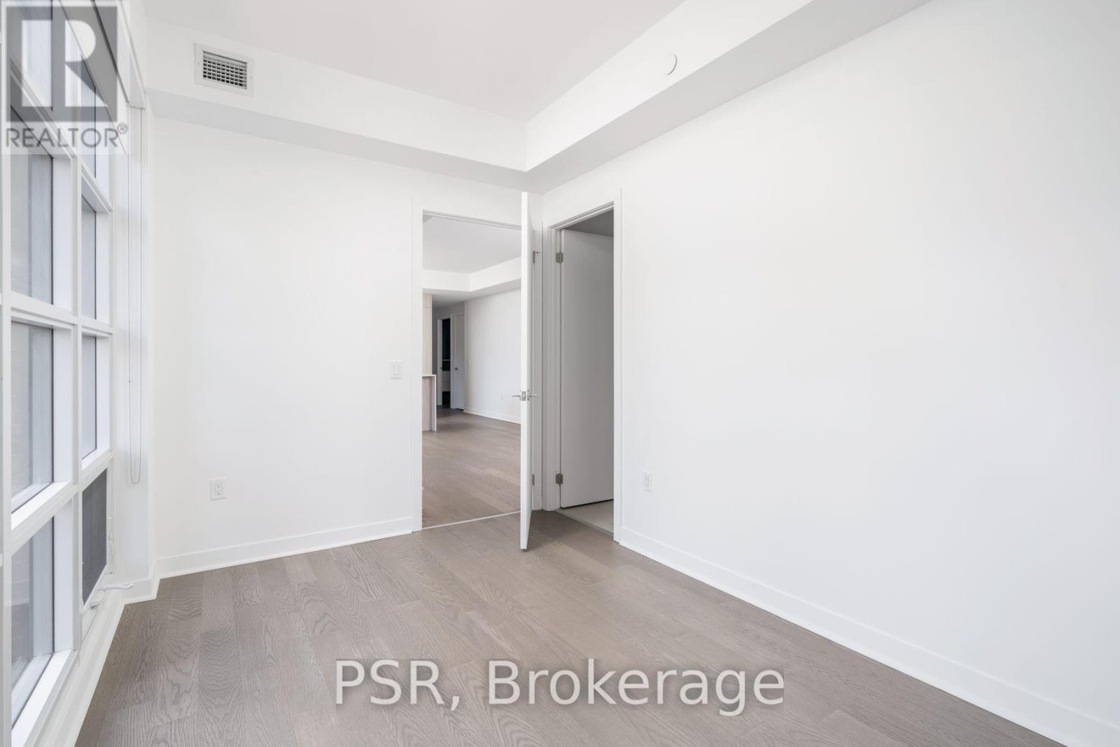#401 501 ADELAIDE STREET W - 14