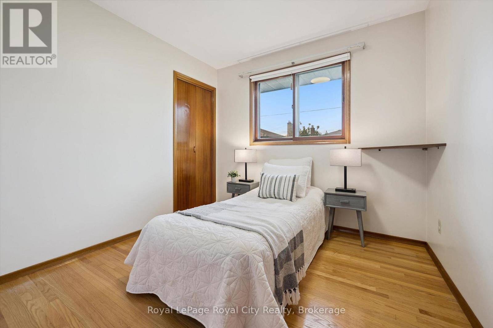 27 PALERMO CRESCENT - Image 18