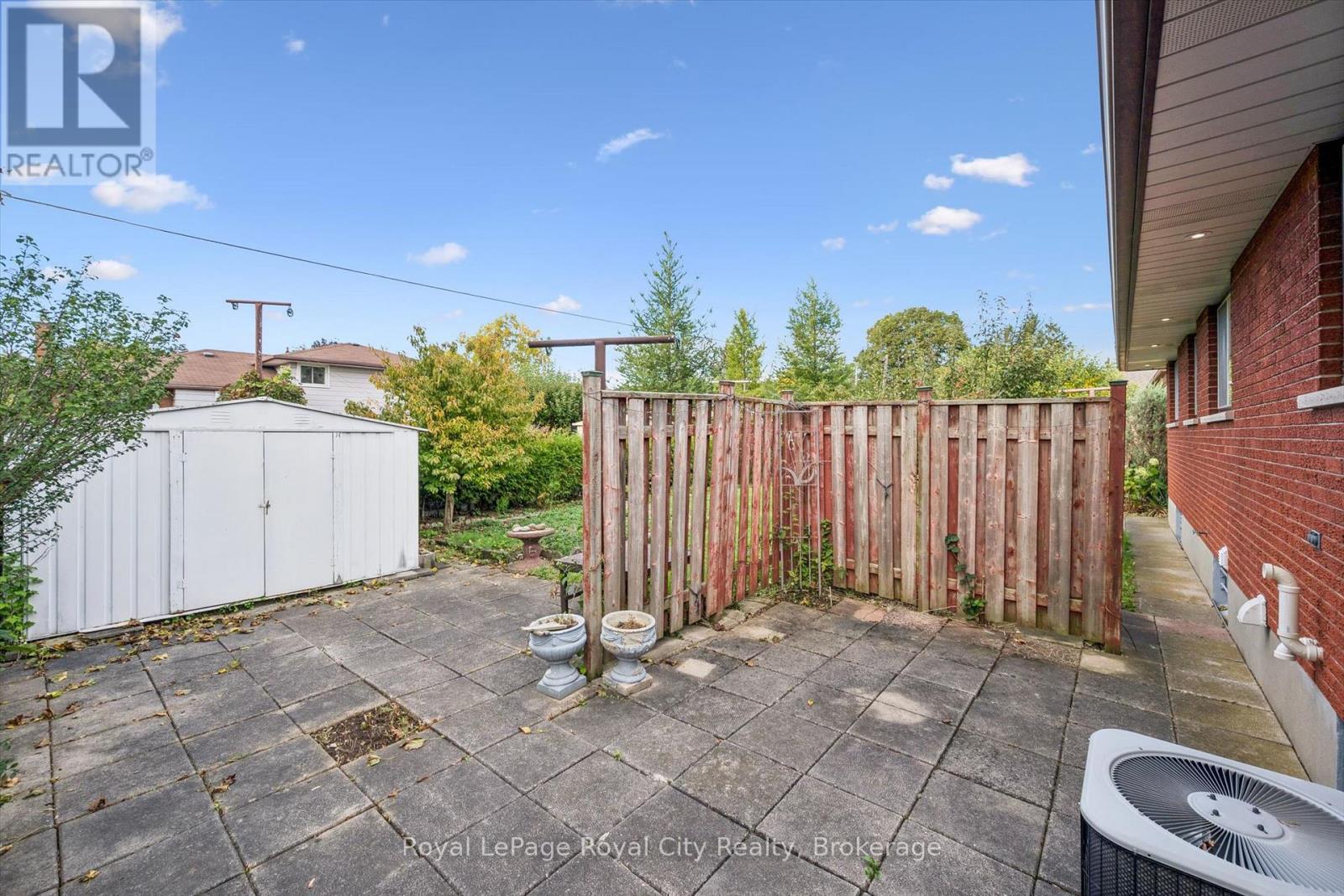 27 PALERMO CRESCENT - 38