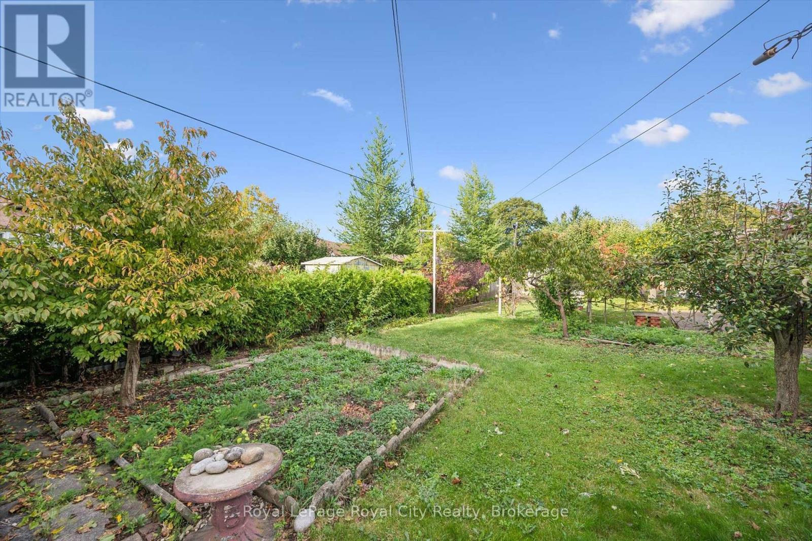 27 PALERMO CRESCENT - 39