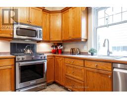 128 Charles Street, Stratford, ON N5A5X9 Photo 14