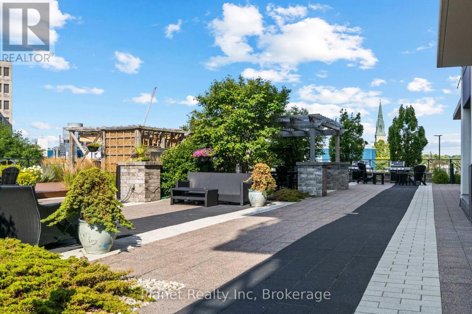 #508 160 MACDONELL STREET - 20