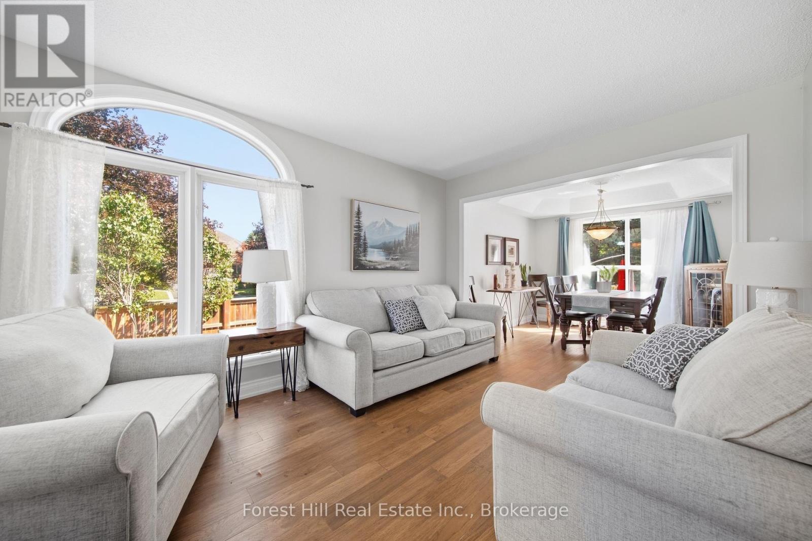 65 HEATHFIELD CRESCENT - Image 12