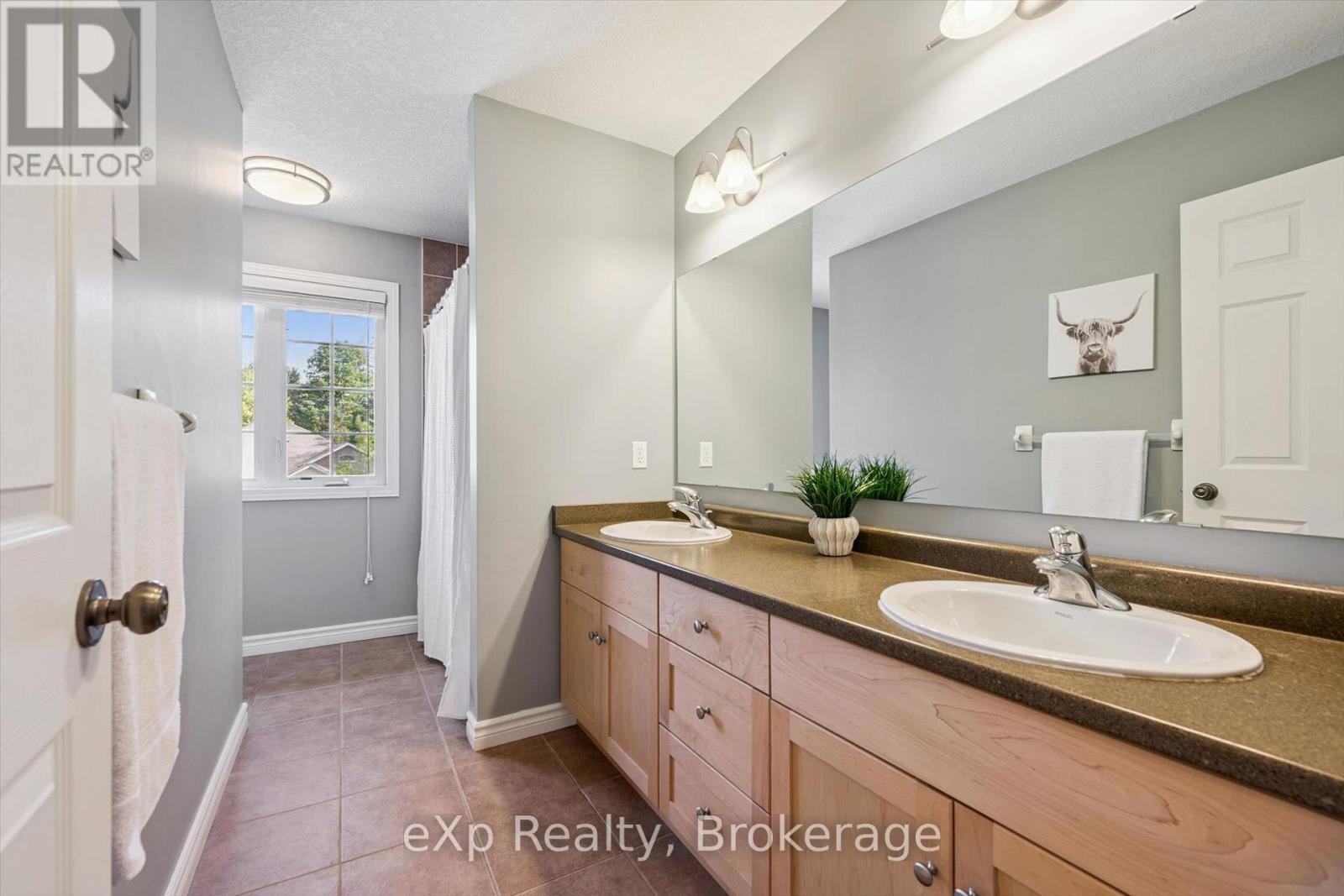 128 KEATING DRIVE - 25
