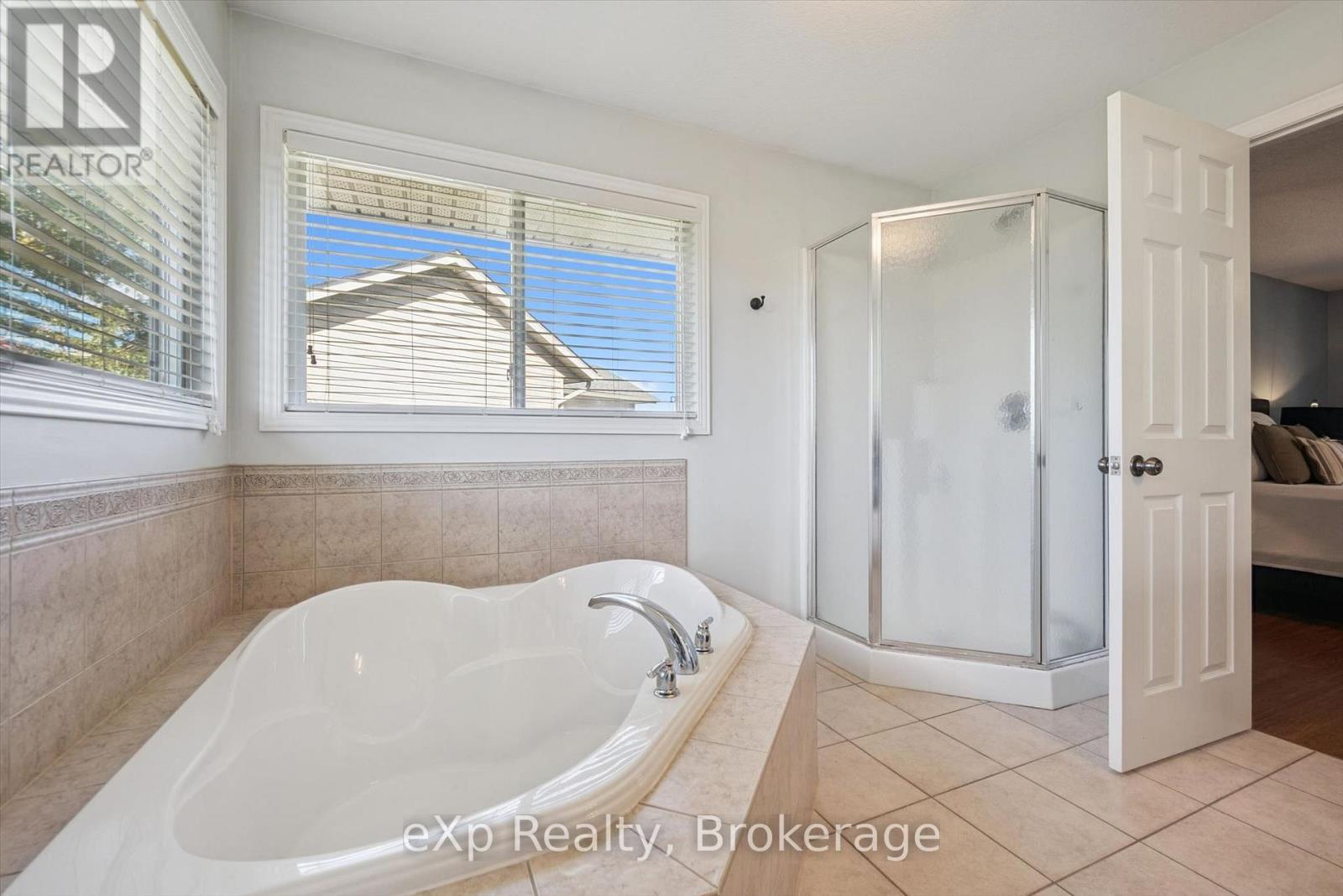 128 KEATING DRIVE - 29