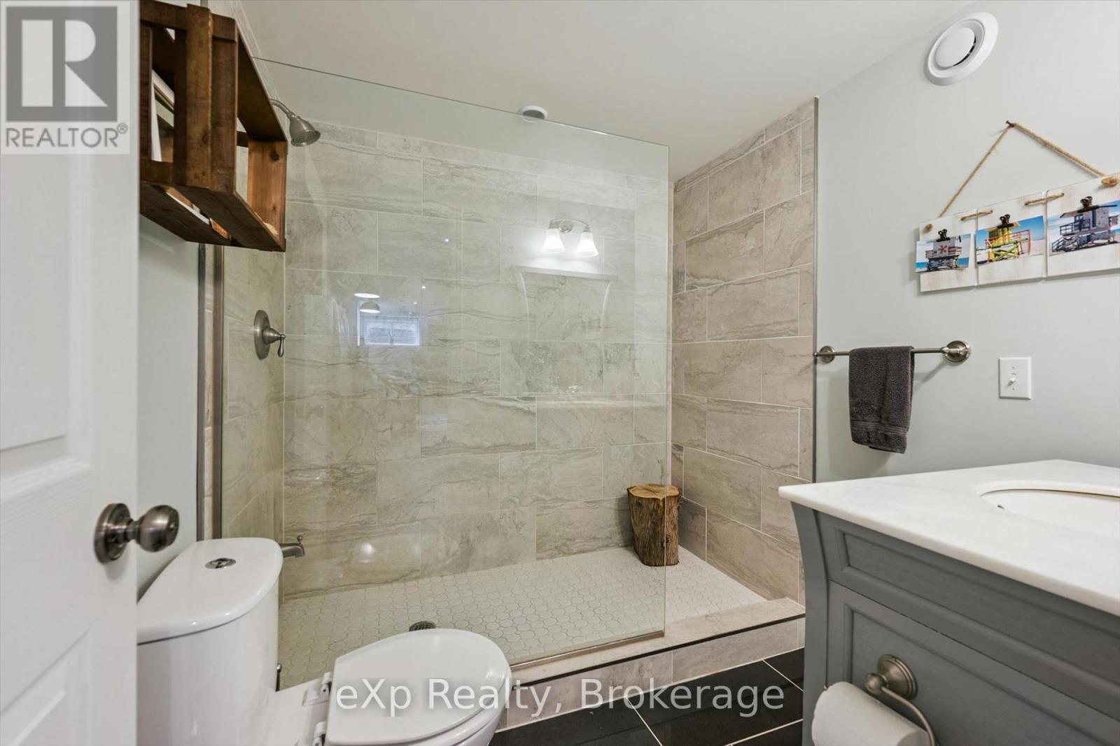 128 KEATING DRIVE - Image 35